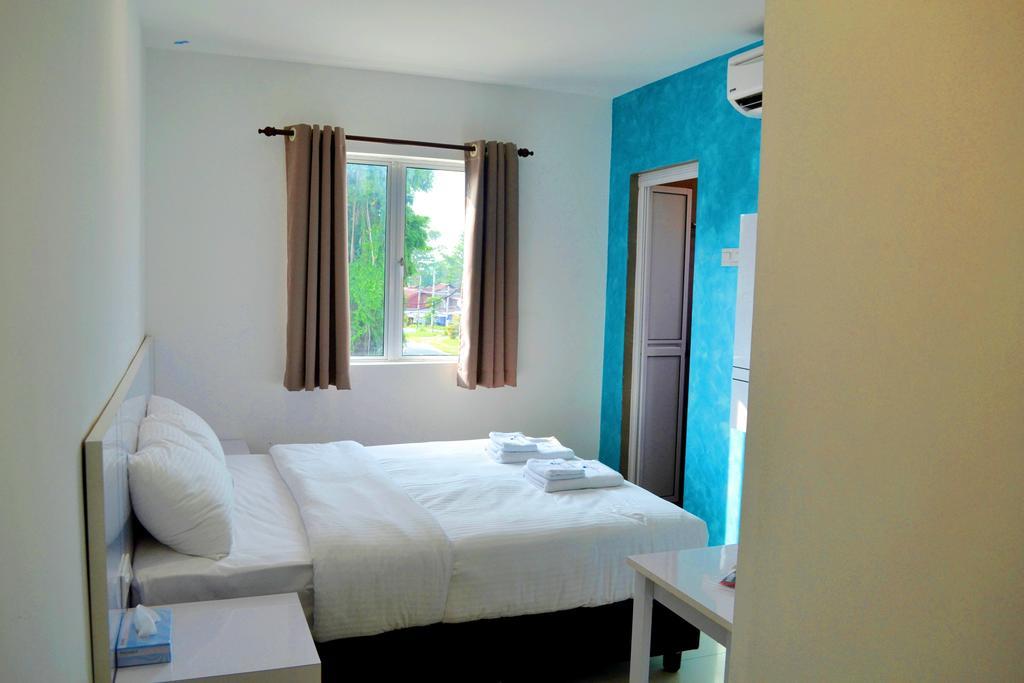 Yew Boutique Hotel Teluk Intan Exterior foto
